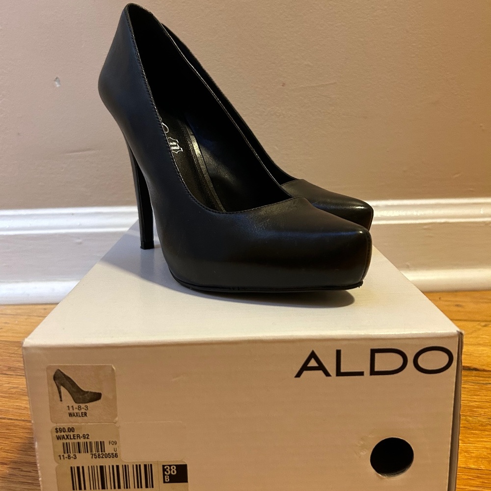 Aldo Waxler genuine leather platform heels black size 38/7